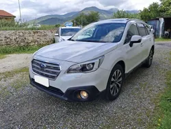 Bianco Usata 2016 Subaru Outback SUV | 16.700 € (Cara)