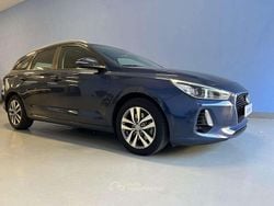 Blu/azzurro Usata 2017 Hyundai i30 Station wagon | 5790 € (Molto cara)