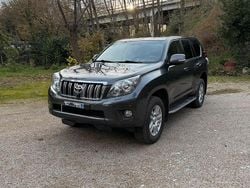 Grigio Usata 2012 Toyota Land Cruiser SUV | 26.500 € (Buon prezzo)
