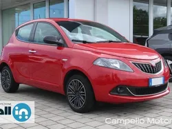 Rosso Usata 2022 Lancia Ypsilon Gold Due volumi | 11.900 € (Buon prezzo)