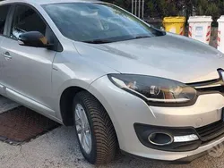 Usata 2015 Renault Mégane III Tre volumi | 3950 € (Cara)
