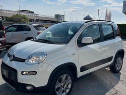 Bianco Usata 2015 Fiat Panda 4x4 S Due volumi | 10.900 € (Cara)