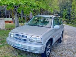 Grigio Usata 1999 Suzuki Grand Vitara SUV | 5350 € (Molto cara)