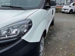 Bianco Usata 2019 Fiat Doblò Lounge Monovolume | 9000 € (Super prezzo)