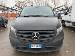 Nero Usata 2022 Mercedes Vito Furgone | 29.000 €