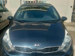 Usata 2014 Kia Rio Tre volumi | 7000 €