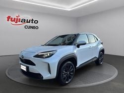 White pearl Usata 2022 Toyota Yaris Hybrid Trend | 19.900 € (Buon prezzo)