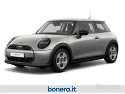 Nuova 2024 Mini Cooper Essential Due volumi | 29.900 € (Buon prezzo)