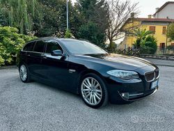 Nero Usata 2011 BMW 530 Station wagon | 12.900 € (Molto cara)