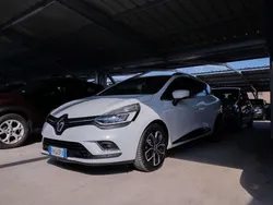 Other Usata 2017 Renault Clio GrandTour Intens Station wagon | 10.900 € (Cara)