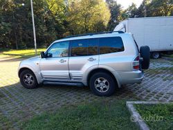 Grigio Usata 2002 Mitsubishi Pajero SUV | 9000 € (Cara)