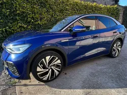 Blu/azzurro Usata 2022 VW ID.5 Pro Performance SUV | 33.500 €