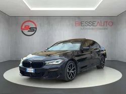 Blu/azzurro Usata 2022 BMW 520 M Sport Tre volumi | 39.900 € (Buon prezzo)