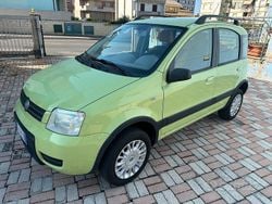 Giallo Usata 2006 Fiat Panda 4x4 Climbing Due volumi | 4500 € (Buon prezzo)