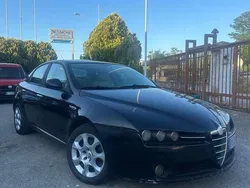 Nero Usata 2009 Alfa Romeo 159 Progression Tre volumi | 1540 € (Ottimo prezzo)