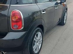Bronzo Usata 2016 Mini Park Lane Countryman SUV | 8900 € (Buon prezzo)
