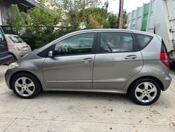 Nero Usata 2007 Mercedes A150 Elegance Tre volumi | 3850 € (Buon prezzo)