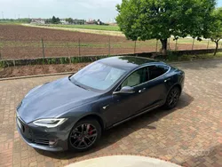 Usata 2020 Tesla Model S Long Range Tre volumi | 40.000 € (Buon prezzo)