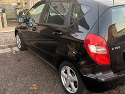 Nero Usata 2009 Mercedes A150 Classic Monovolume | 2500 € (Buon prezzo)