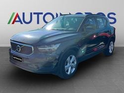 Nero Usata 2020 Volvo XC40 Momentum SUV | 22.190 € (Ottimo prezzo)