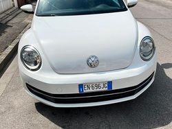 Bianco Usata 2012 VW Maggiolino Tre volumi | 6000 €