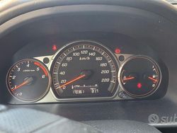 Usata 2005 Honda CR-V SUV | 2990 € (Buon prezzo)