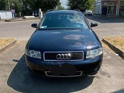 Nero Usata 2004 Audi A4 Tre volumi | 900 € (Super prezzo)