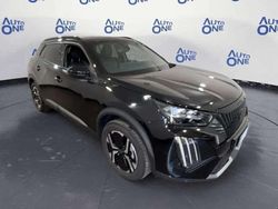 Nero Usata 2024 Peugeot 2008 Allure SUV | 16.990 € (Ottimo prezzo)