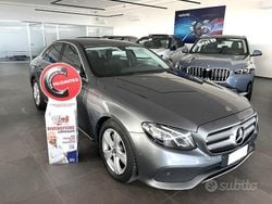 Grigio Usata 2018 Mercedes E200 Premium Plus Tre volumi | 15.490 € (Super prezzo)