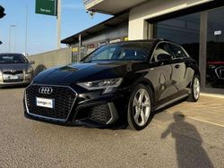 Nero mito metallizzato Usata 2021 Audi A3 S-Line Tre volumi | 26.000 € (Buon prezzo)