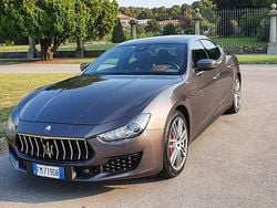 Grigio Usata 2017 Maserati Ghibli Tre volumi | 39.500 € (Buon prezzo)