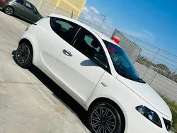 Usata 2022 Lancia Ypsilon Due volumi | 14.000 € (Buon prezzo)