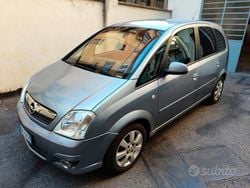 Grigio Usata 2006 Opel Meriva Cosmo Monovolume | 1450 € (Ottimo prezzo)