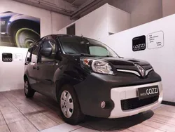 Nero Usata 2020 Renault Kangoo Monovolume | 10.410 € (Buon prezzo)