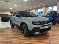 Grigio Nuova 2025 Jeep Avenger Summit SUV | 28.400 € (Molto cara)