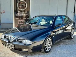 Nero Usata 2003 Alfa Romeo 166 Distinctive Tre volumi | 2500 € (Buon prezzo)