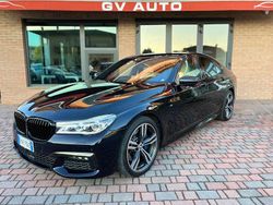 Blu/azzurro Usata 2018 BMW 730 Luxury Line Tre volumi | 31.500 € (Buon prezzo)