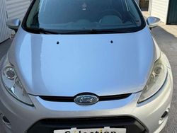 Grigio Usata 2011 Ford Fiesta Titanium Due volumi | 2999 € (Ottimo prezzo)