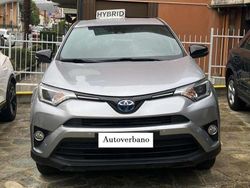 Argento Usata 2018 Toyota RAV4 Hybrid SUV | 14.800 € (Ottimo prezzo)