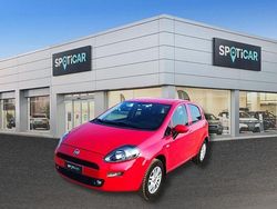 Rosso Usata 2017 Fiat Punto Lounge Due volumi | 8500 € (Molto cara)
