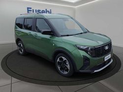 Bursting green Usata 2024 Ford Tourneo Courier Active Monovolume | 19.990 € (Ottimo prezzo)