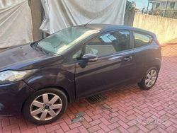 Marrone Usata 2008 Ford Fiesta Tre volumi | 34.003 €