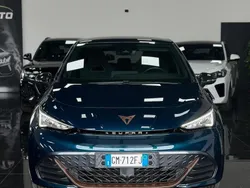 Blu/azzurro Usata 2022 Cupra Born Due volumi | 27.480 € (Buon prezzo)