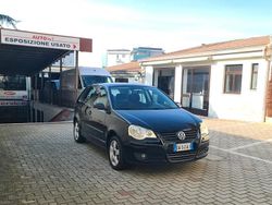 Nero Usata 2009 VW Polo Tre volumi | 4500 € (Buon prezzo)
