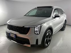 Grigio Usata 2024 Kia Sorento SUV | 45.900 €