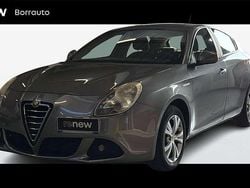 Grigio scuro Usata 2013 Alfa Romeo Giulietta Distinctive Tre volumi | 7900 € (Buon prezzo)