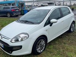 Bianco Usata 2011 Fiat Punto Evo Due volumi | 3000 € (Buon prezzo)
