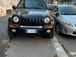 Nero Usata 2002 Jeep Cherokee SUV | 7300 € (Buon prezzo)