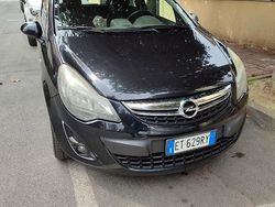 Usata 2014 Opel Corsa Tre volumi | 6300 € (Molto cara)