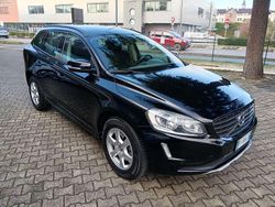 Nero Usata 2016 Volvo XC60 Business Edition SUV | 14.700 € (Buon prezzo)